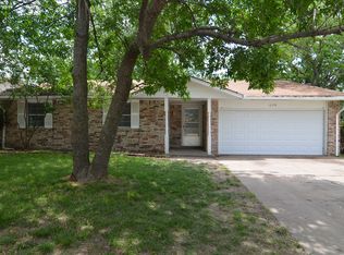 1638 S Pecan Ave, Broken Arrow, OK 74012