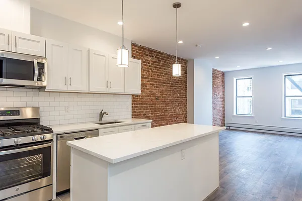 Rented by Nooklyn NYC LLC | media 2