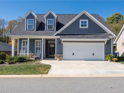 423 Fernwood Dr, Yadkinville, NC, 27055