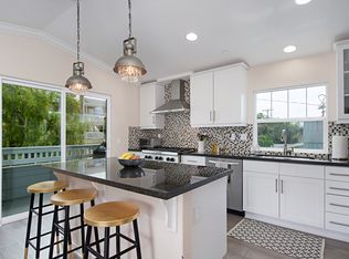 2018 Montgomery Ave, Cardiff, CA 92007