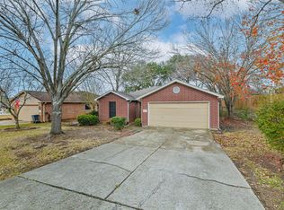10926 Waterview Cir, Montgomery, TX 77356