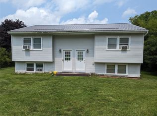 12813 Ridge Rd, Albion, NY 14411