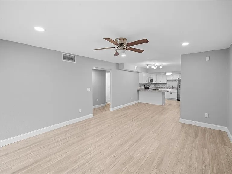 3411 Clark Rd #112 — Photo 10