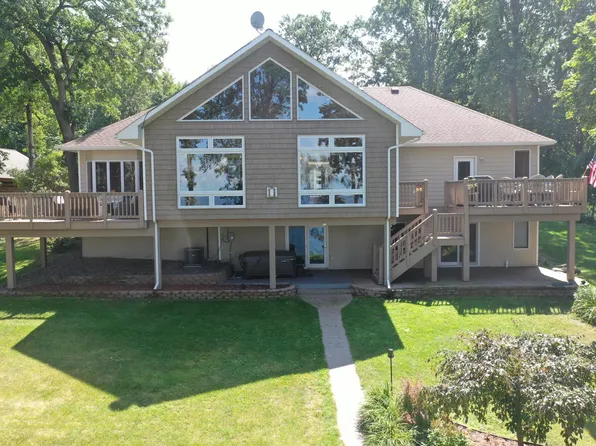 4410 Pine Point Dr NW, Walker, MN 56484