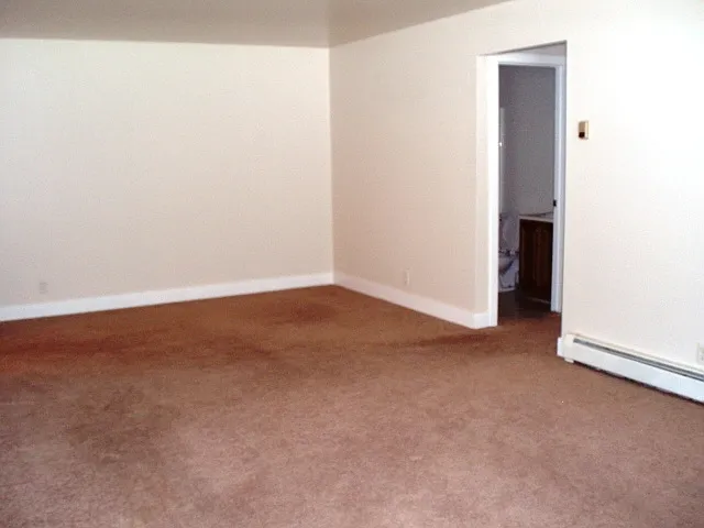 340 Country Club Rd #223 — Photo 7