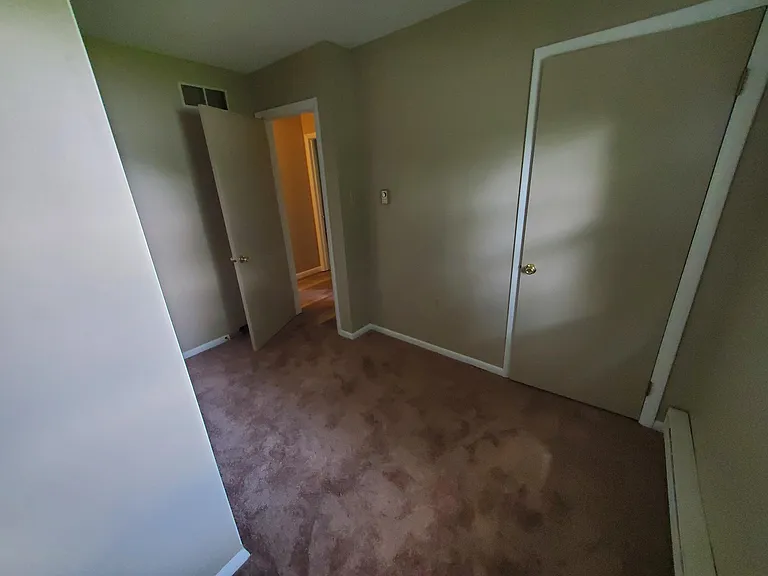 570 Guldin Rd — Photo 9