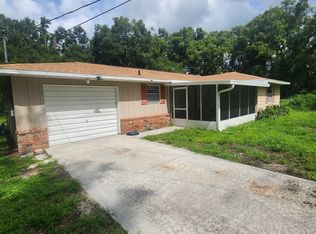 7345 20th St, Zephyrhills, FL 33540