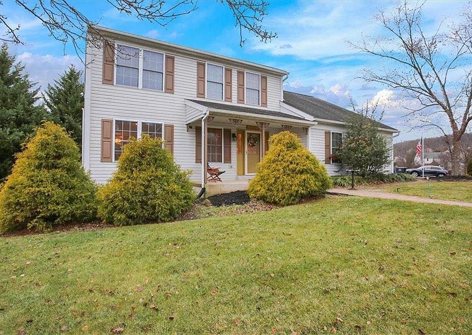 702 Antietam Dr, Douglassville, PA 19518 Zillow