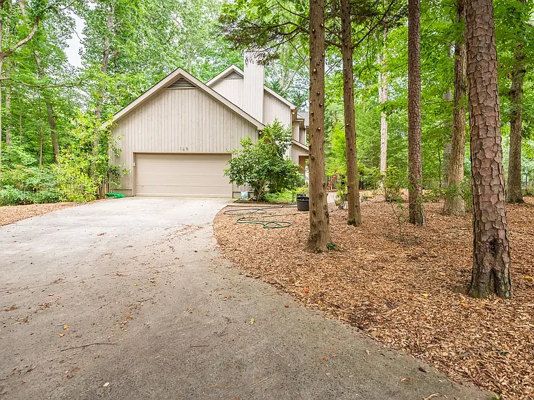 129 Ironwoods Dr — Photo 7