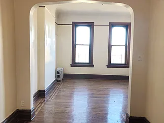 Rented by Skyline Group Real Estate