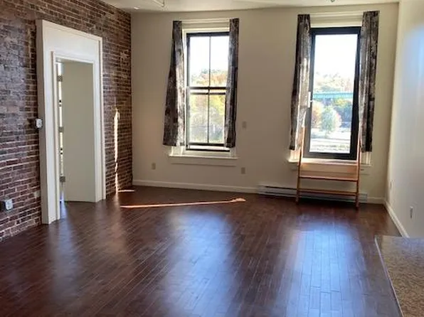 283 Water St Ste 403, Augusta, ME 04330