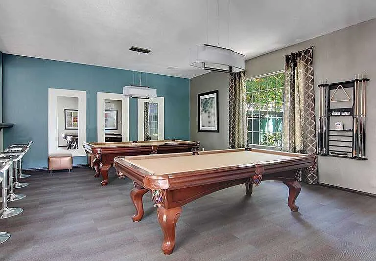 Covina Grand — Photo 15