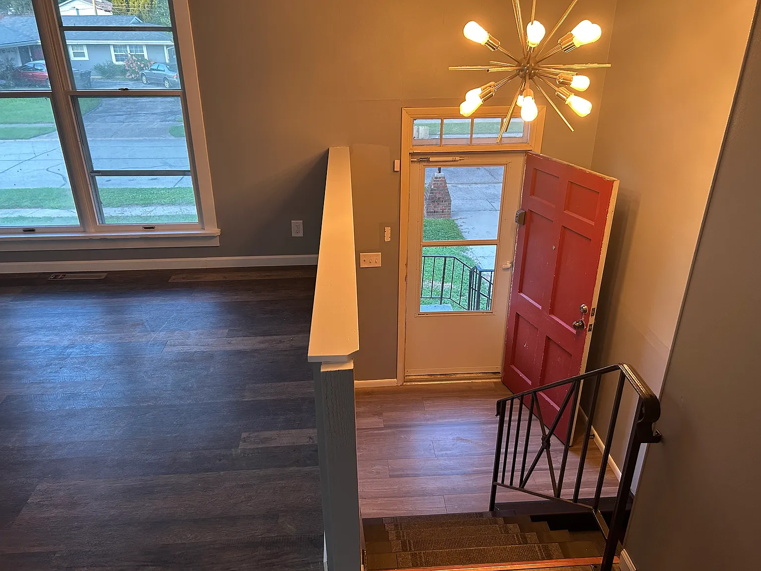 4 bed, 1722 sqft, $1,900 — Photo 2