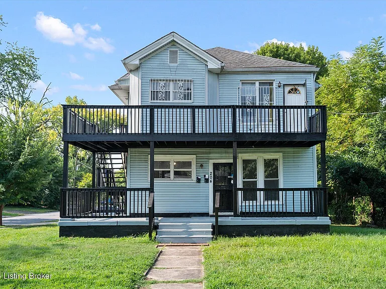 204 W Tenny Ave — Photo 1
