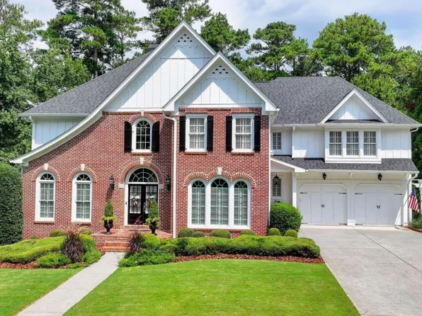 895 Allen Lake Ln, Suwanee, GA 30024