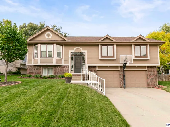 15110 Edna St, Omaha, NE 68138