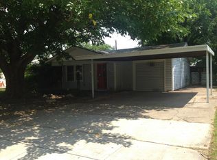 5320 Ira St N, Haltom City, TX 76117