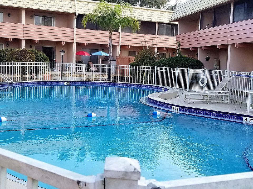 1st image of 2513 Country Club Dr #119