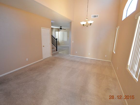 3rd image of 6387 Strongbow Dr