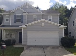 2761 Groovers Lake Pte, Lithia Springs, GA 30122