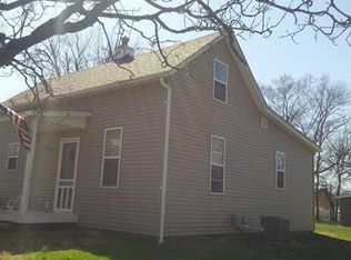 213 East St, Shiloh, IL 62269