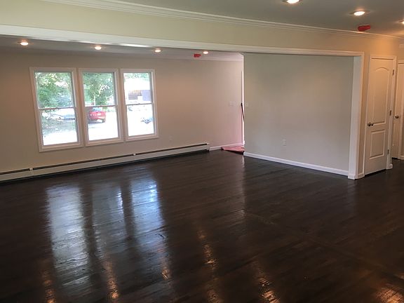3rd image of 133 Harrison Ave