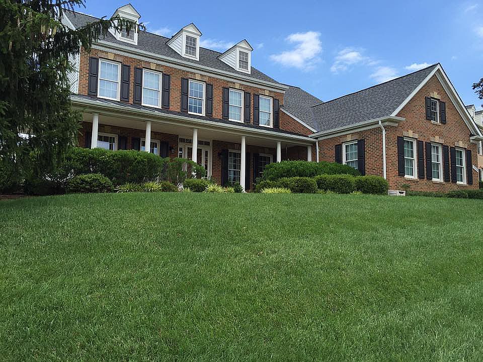 1st image of 13520 Heritage Farms Dr