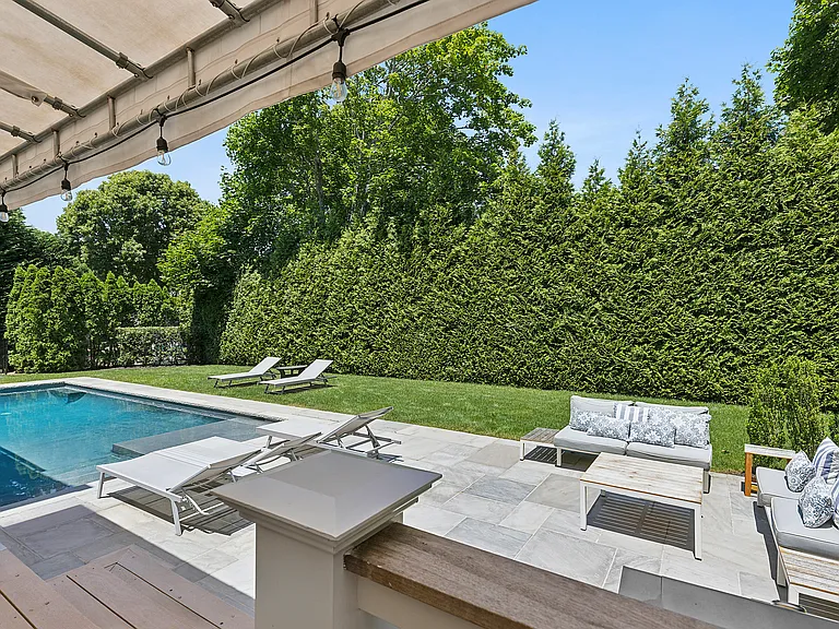 31 Highland Rd — Photo 19