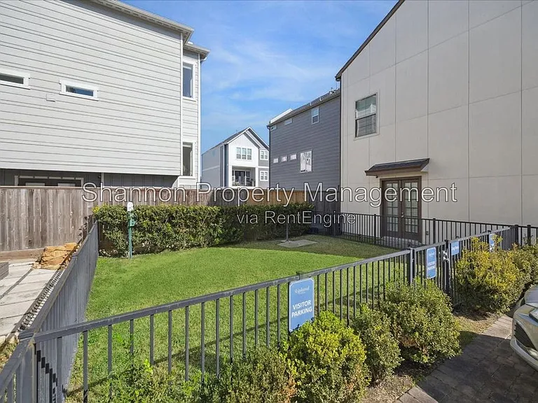 10926 Brookeshire Chase Ln — Photo 34