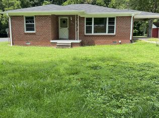 376 Main St S, Brush Creek, TN 38547