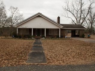 189 Rayfield St, Union Springs, AL 36089