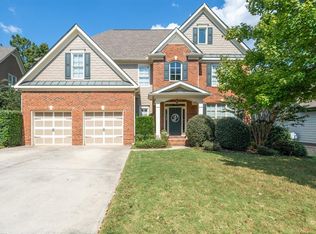 18 Creekview Dr, Cartersville, GA 30120