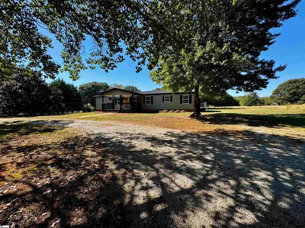 710 E Victor Hill Rd, Duncan, SC 29334