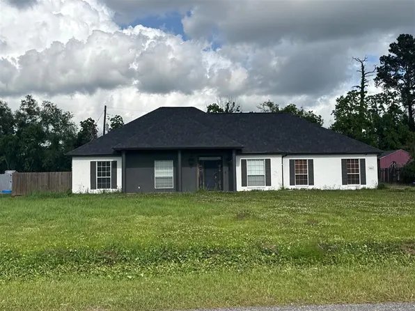 504 Colonial Dr, Lake Charles, LA 70611