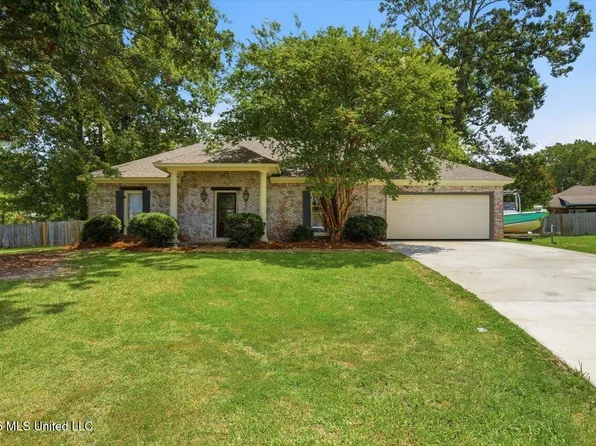 161 Mandarin Dr, Brandon, MS 39047