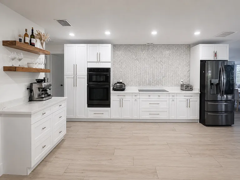 2970 Pinewood Run — Photo 6