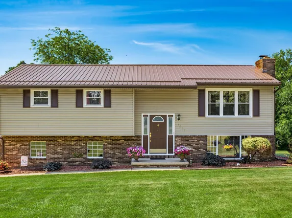 7275 Stout Rd, Circleville, OH 43113