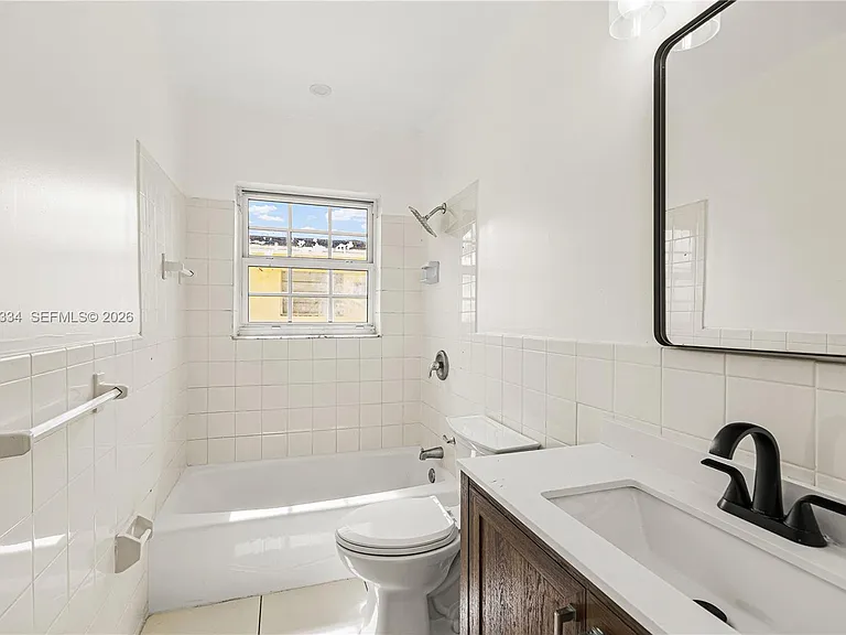 5420 Hollywood Blvd #203 — Photo 15