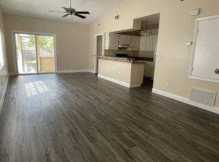 9809 River Pines Ct, Orlando, FL 32825