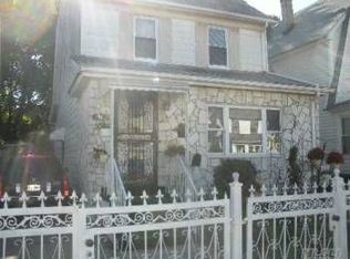 19428 113th Rd, Saint Albans, NY 11412