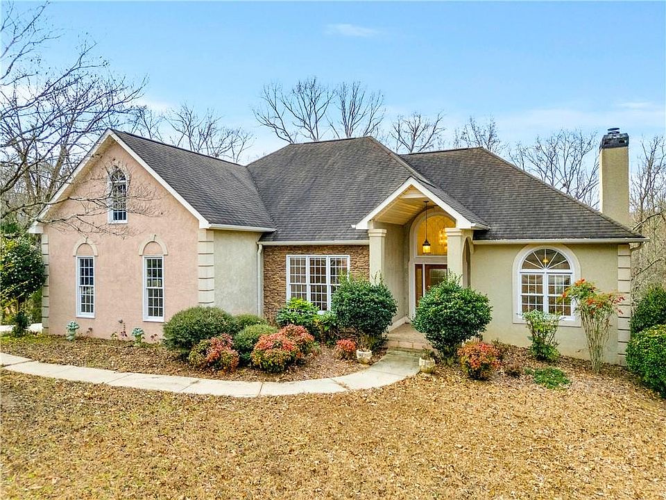1st image of 445 Countryside Dr