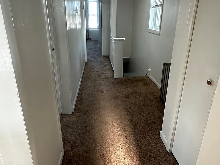 206 Saude Ave — Photo 5
