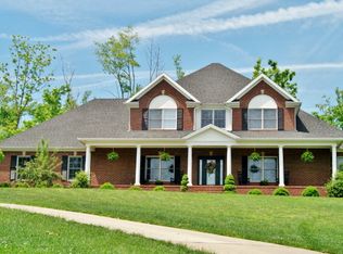 5205 Lanewood Dr, Owensboro, KY 42303