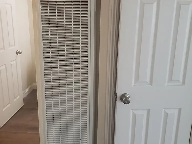 1712 Arthur Ct — Photo 9