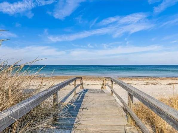 15 Taylor Ave APT 1510, Plymouth, MA 02360