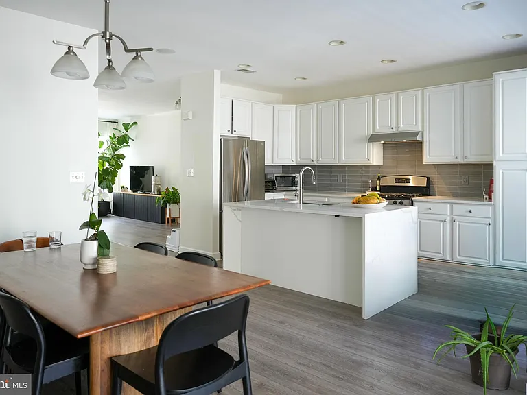 4658 Hummingbird Ln — Photo 16