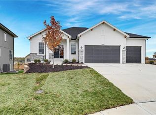 10026 Aurora St, Lenexa, KS 66220