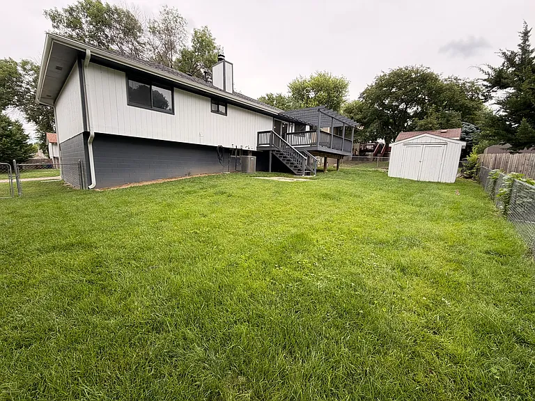 2307 Brighton Dr — Photo 5