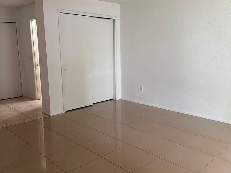 7405 Sugar Bend Dr #7405 — Photo 11