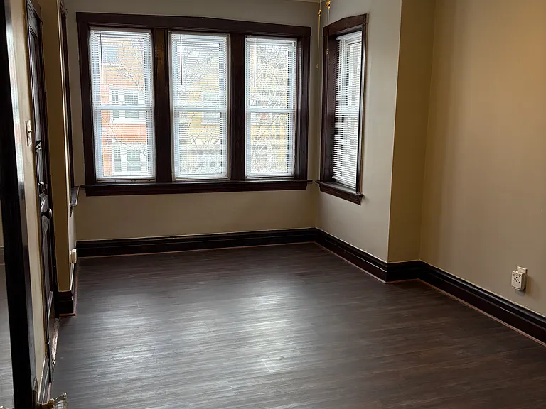 2939 W Pershing Rd #2 — Photo 6